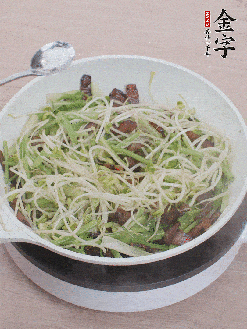 1點鹽、糖調(diào)味。